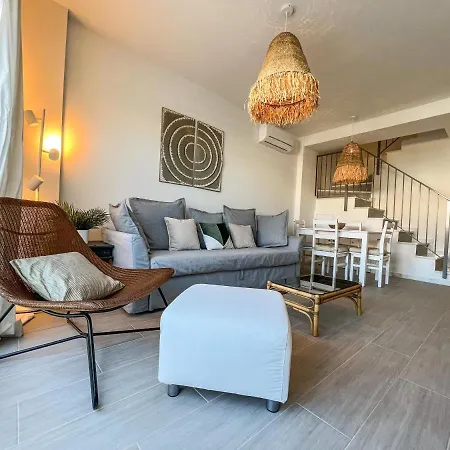 アパート Cozy House - Pool - Parking - Family タリファ